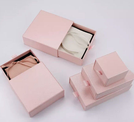 Boîte à bijoux de glissière de boîte de papier de tiroir de carton d'ODM dessinant BSCI