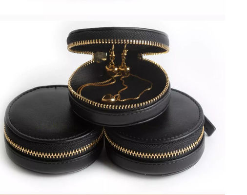 QC en cuir Mini Jewelry Box With Zipper Deboss de boîte d'unité centrale de minimaliste