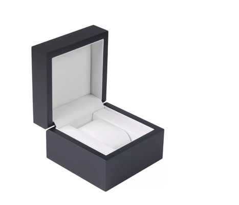 Place noire adaptée aux besoins du client de cuir de Matte Single Watch Boxes Pu en bois