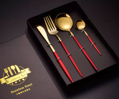 Boîtes de empaquetage de vaisselle de vaisselle plate avec la cuillère et la fourchette de l'acier inoxydable 410