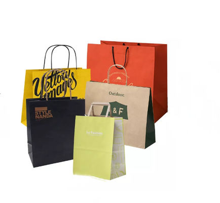 Le cordon de empaquetage à emporter CMYK de sacs à provisions chausse le sac d'habillement