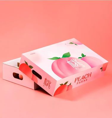 L'emballage en carton ondulé de fruit enferme dans une boîte vernir des caisses d'emballage d'Apple